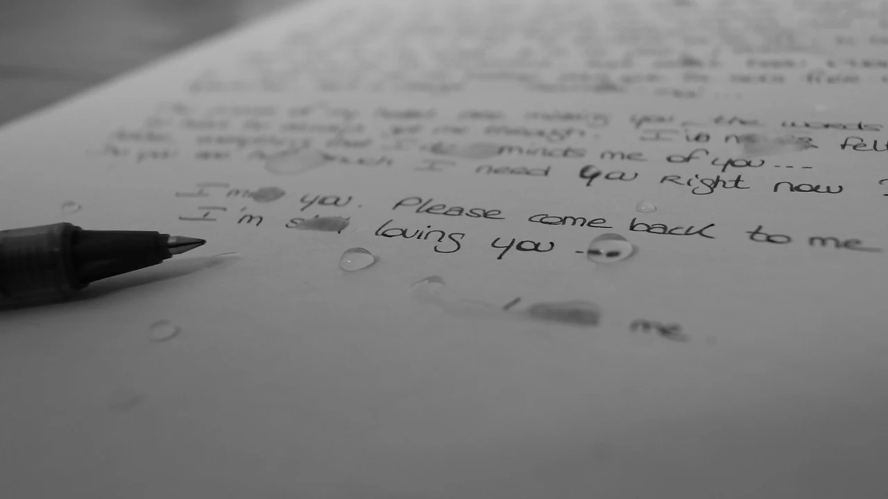 From Robotic to Relatable: Techniques for Adding Emotional Depth to Written Content